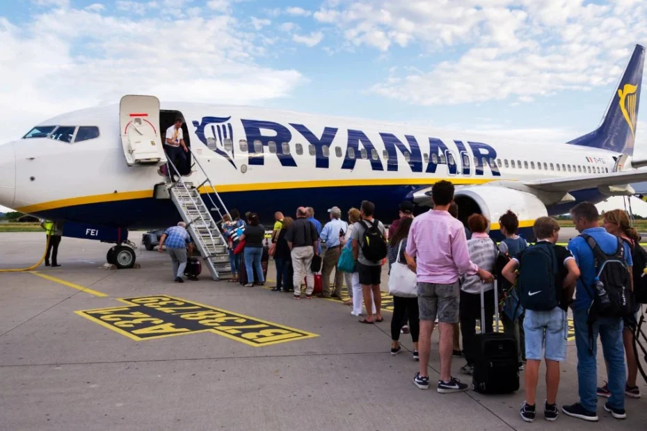 Ryanair zwiększa darmowy bagaż podręczny. Nowe wymiary od sierpnia