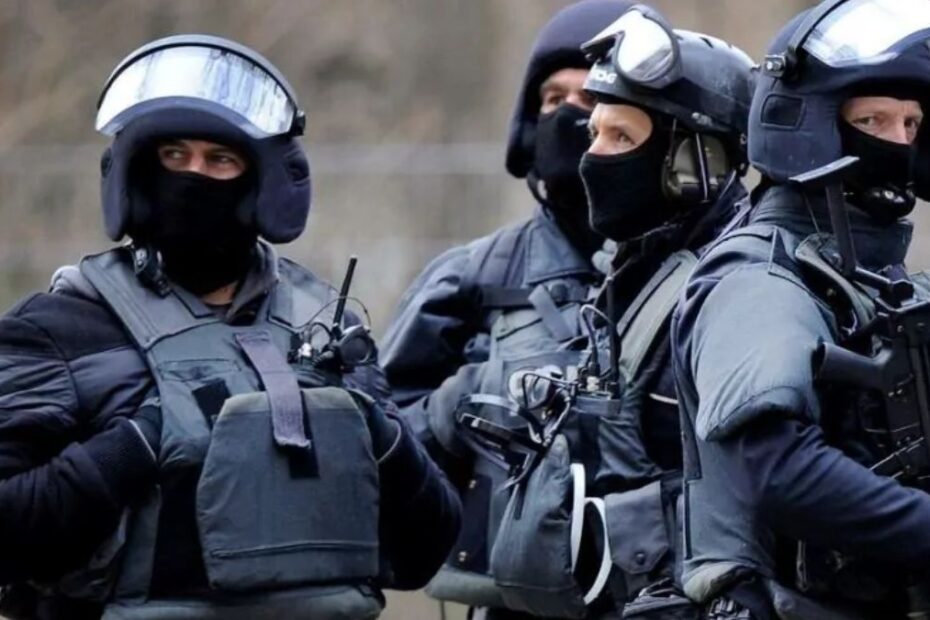 Włochy Uzbrojeni terroryści chcieli zaatakować tłum