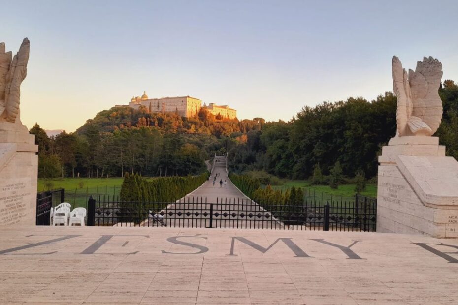 Msze święte z okazji Wszystkich Świętych na polskich cmentarzach we Włoszech – harmonogram 2025