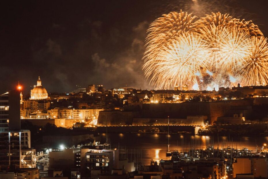 najlepsze miasto na świecie w 2025 Foto: pokaz fajerwerków na Malcie
