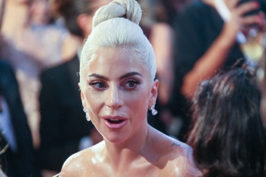 Lady Gaga przekazała 100 000 dolarów na rzecz ratowania polskiej młodzieży